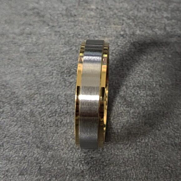 Men's Wedding Ring Silver and 14k Gold Two Tone Wedding Ring - Guys Wedding Ring - Picture 8 of 9